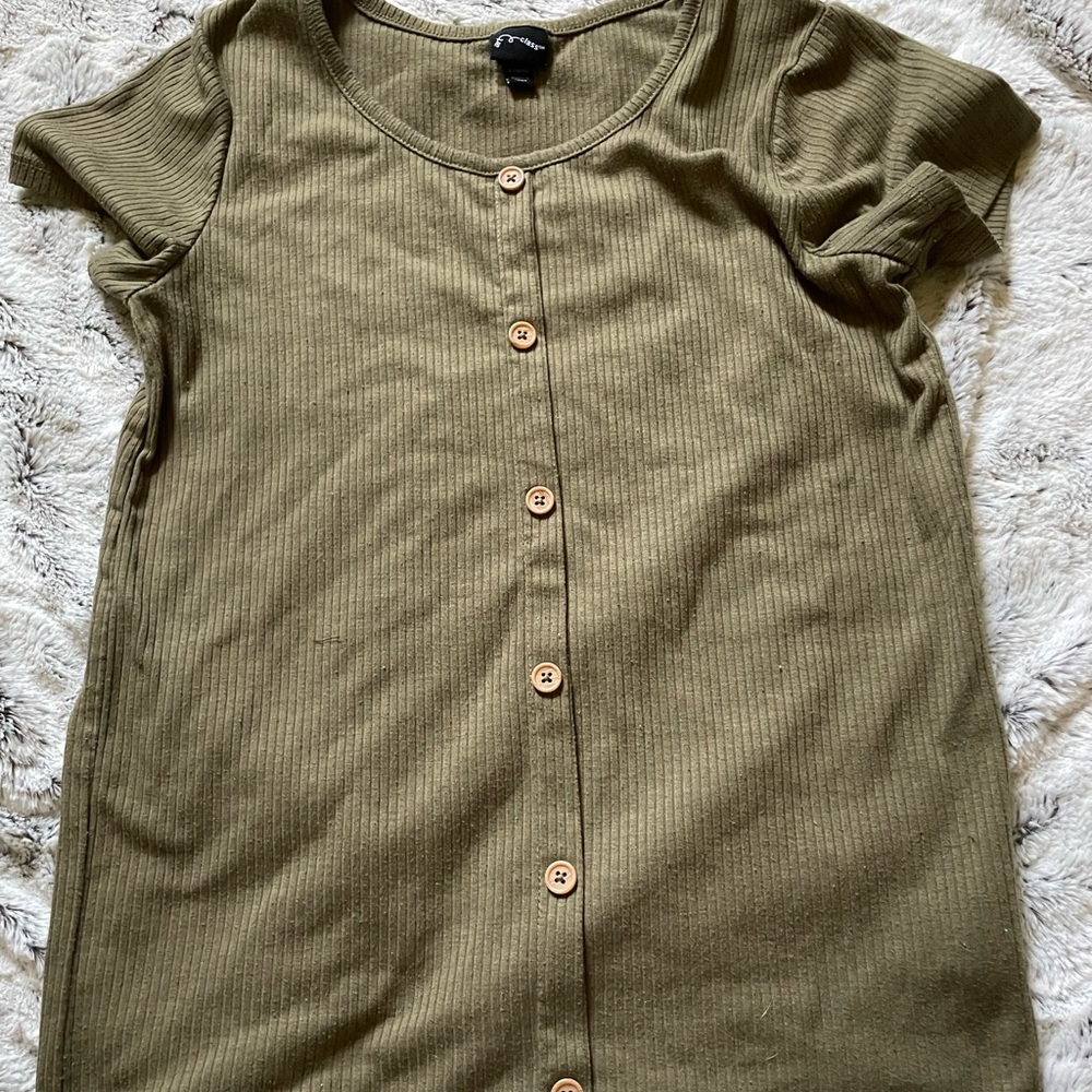 Art class green shirt